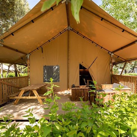 Camping Campo Dei Fiori - Glamping4All Vada Exterior photo