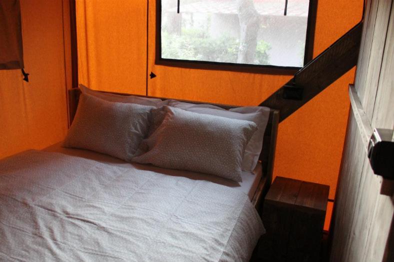 Camping Campo Dei Fiori - Glamping4All Vada Exterior photo